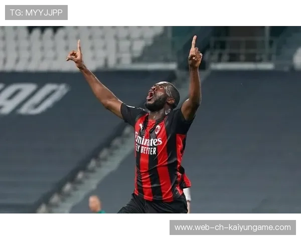 AC米兰通过快速回传与前插形成节奏变化,托莫里预判精准